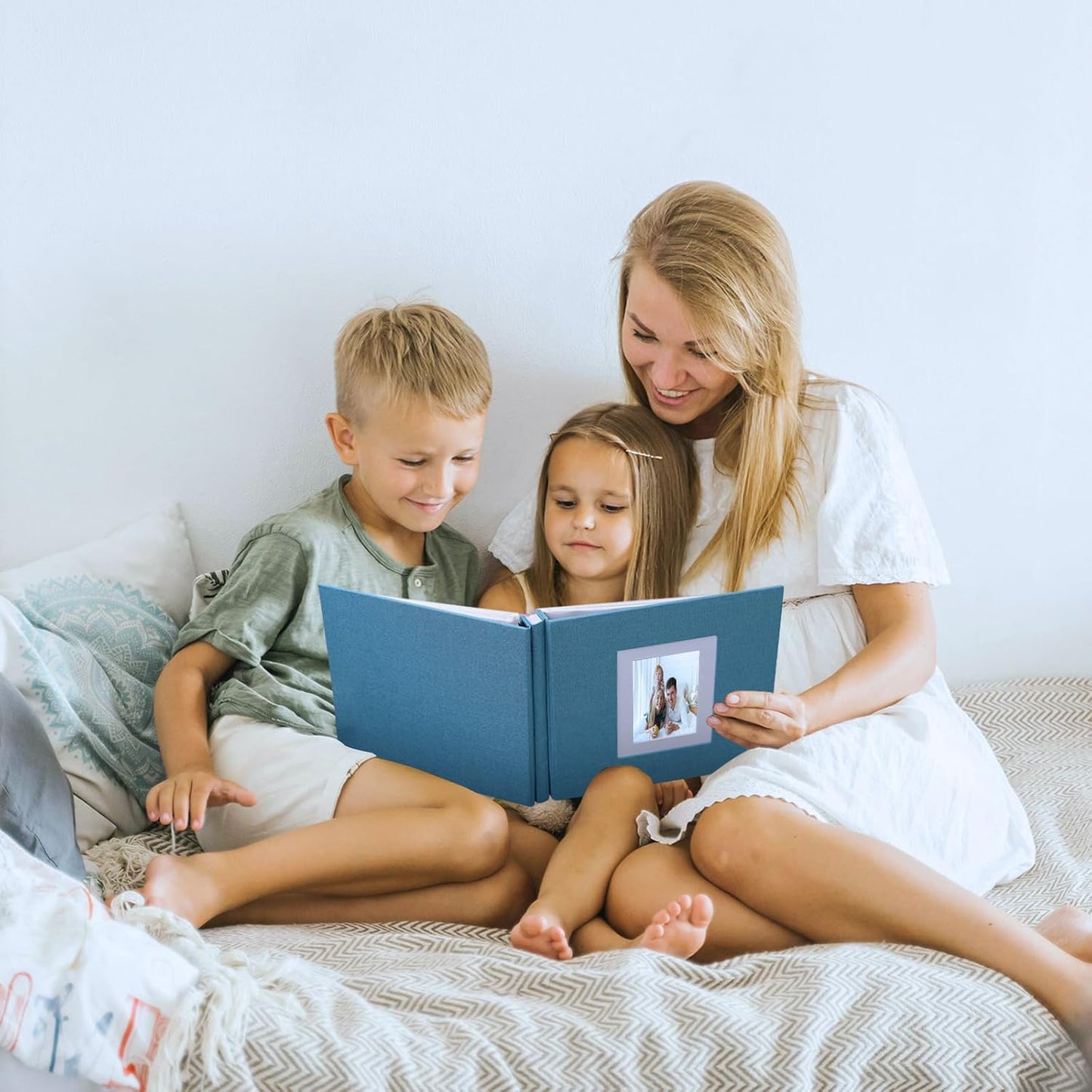 Photo Album Self Adhesive Pages Scrapbook Large Magnetic Photo Albums with Sticky Pages Scrapbooks for Wedding Baby for 4x6 5x7 8x10 Picture Photo Books 13.2x12.8 LightBlue 40 Pages