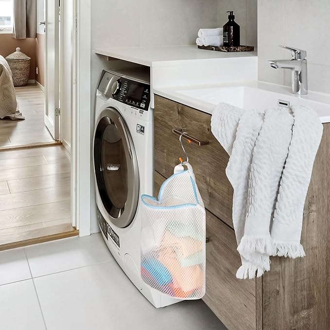 5Pcs Hanging Laundry Bags for Socks with S Hooks, 5 Color Mesh Laundry Bags for Washing Machine