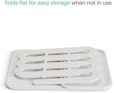 Munchkin Bottle Drying Rack and Mat, Holds 8 Bottles, Pump Parts, & Accessories - Image 4