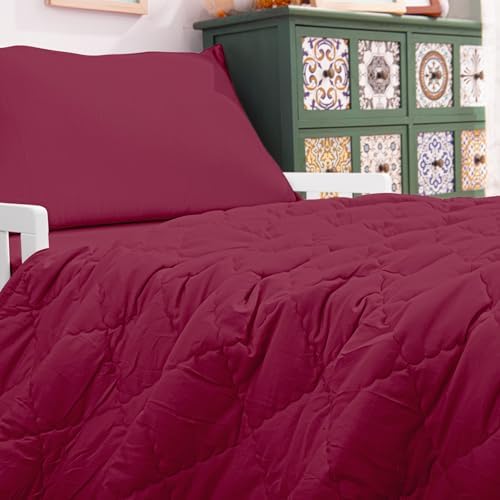 NTBAY Toddler Microfiber Bedding Set, 4 Piece, Wine Red - Image 6
