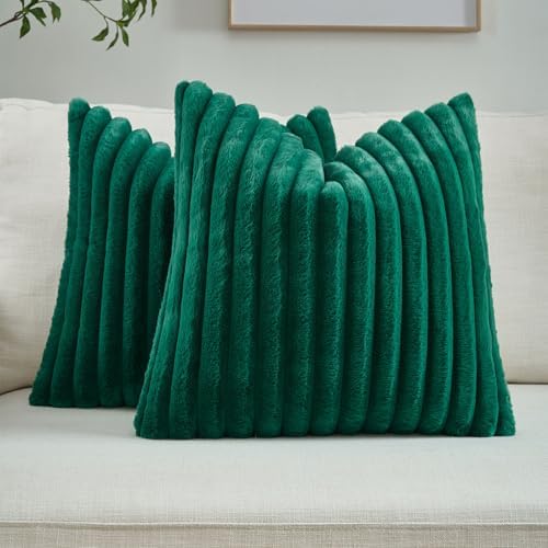 FUTEI Pack of 2 Faux Fur Throw Pillow Covers 26x26 Inch, Emerald Green by FUTEI