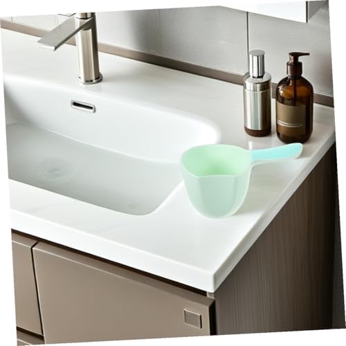 4pcs Plastic Water Scoop Cup for Bath and Shampoo - Image 5