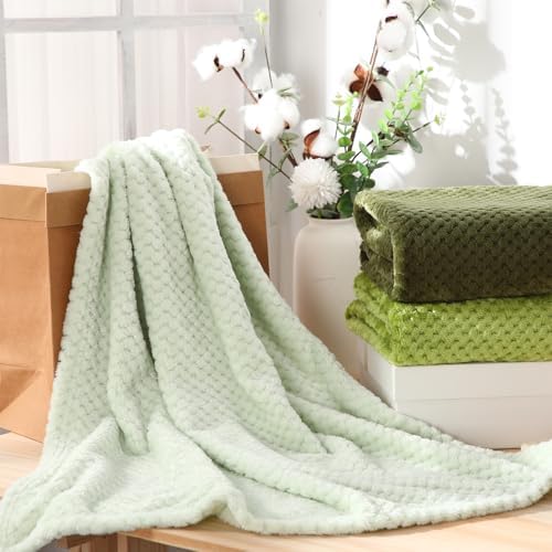 Newwiee 3 Pcs Baby Blankets Fleece Ultra Soft, Classic Color - Image 4