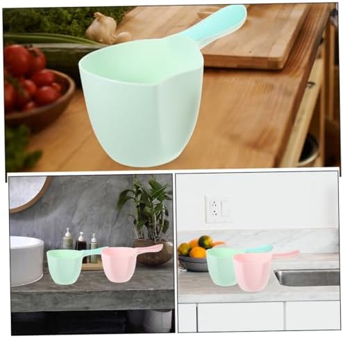 4pcs Plastic Water Scoop with Long Handle - Image 3