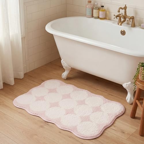 GRANNY SAYS Waved Pink Bathroom Rug, Cute Scalloped Bath Mat by GRANNYSAYS
