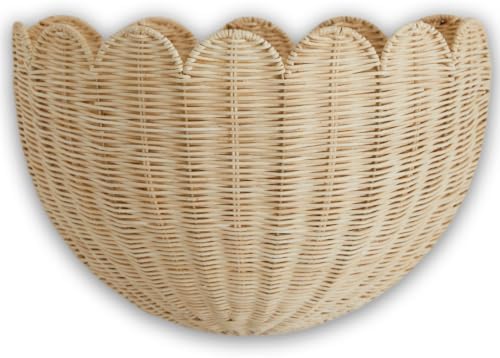 BEBE BASK Scalloped Wicker Wall Basket by BEBEBASK%C2%AE
