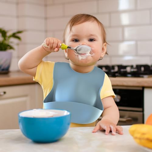 Silicone Baby Feeding Bibs – Waterproof, Soft & Adjustable - Image 4