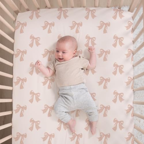 The Peanutshell 3 Piece Baby Crib Bedding Set - Image 7