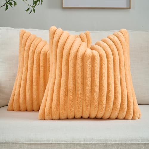 FUTEI Pack of 2 Faux Fur Throw Pillow Covers 26x26 Inch by FUTEI