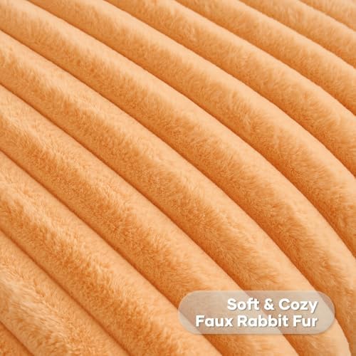 FUTEI Pack of 2 Faux Fur Throw Pillow Covers 16x16 Inch - Image 2