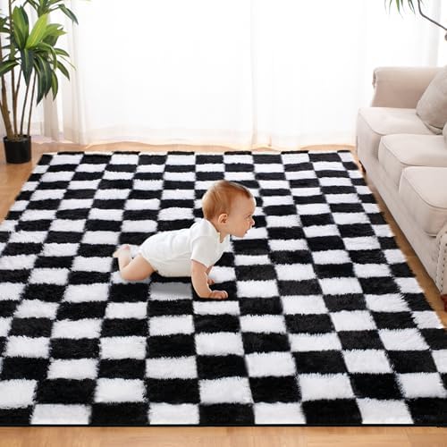 Super Soft Rug for Bedroom, 5x8 Ft Black and White Area Rug Classic Checkered by TOOHUB
