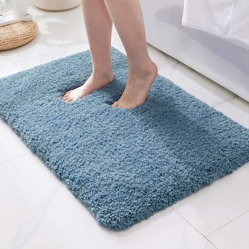 ILANGO Bathroom Rugs 32" × 20", Extra Soft Absorbent Microfiber Bath Rugs by ILANGO