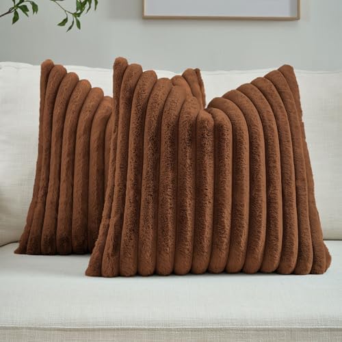 FUTEI Pack of 2 Faux Fur Throw Pillow Covers 22x22 Inch by FUTEI
