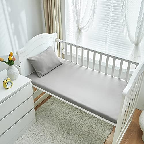 3 Pieces Crib Bedding Set Baby Ruffle Quilted Comforter - Image 3