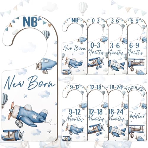 Airplane Baby Closet Dividers by CORNERLACE