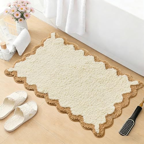 ORTIGIA Cute Beige Scalloped Bath Mat, Quick Dry Bath Rug Absorbent Soft Plush by ORTIGIA