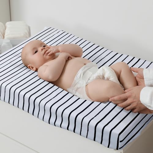 Moukeren 4 Pcs Black and White Crib Sheets - Image 3