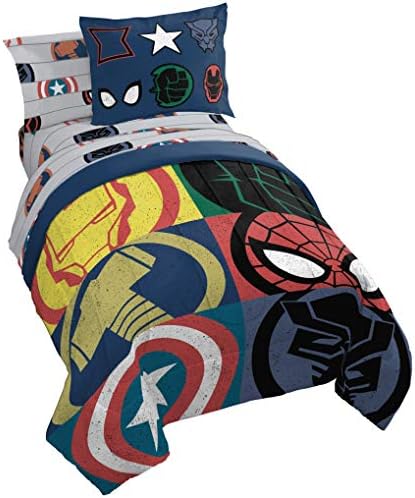 Jay Franco Marvel Avengers 5 Piece Twin Comforter Set, Bed in a Bag by JayFranco