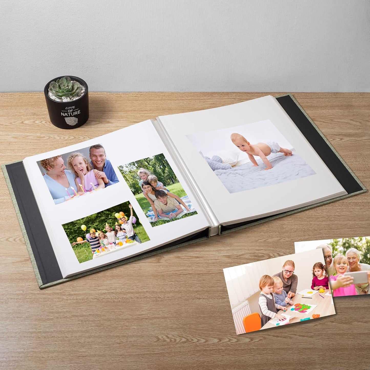 Large Photo Album Self Adhesive Scrapbook Album for 4×6 8×10 Pictures DIY Magnetic Linen Cover Album 40 Pages for Family Wedding Gifts with Metal Pen and Plastic Board
