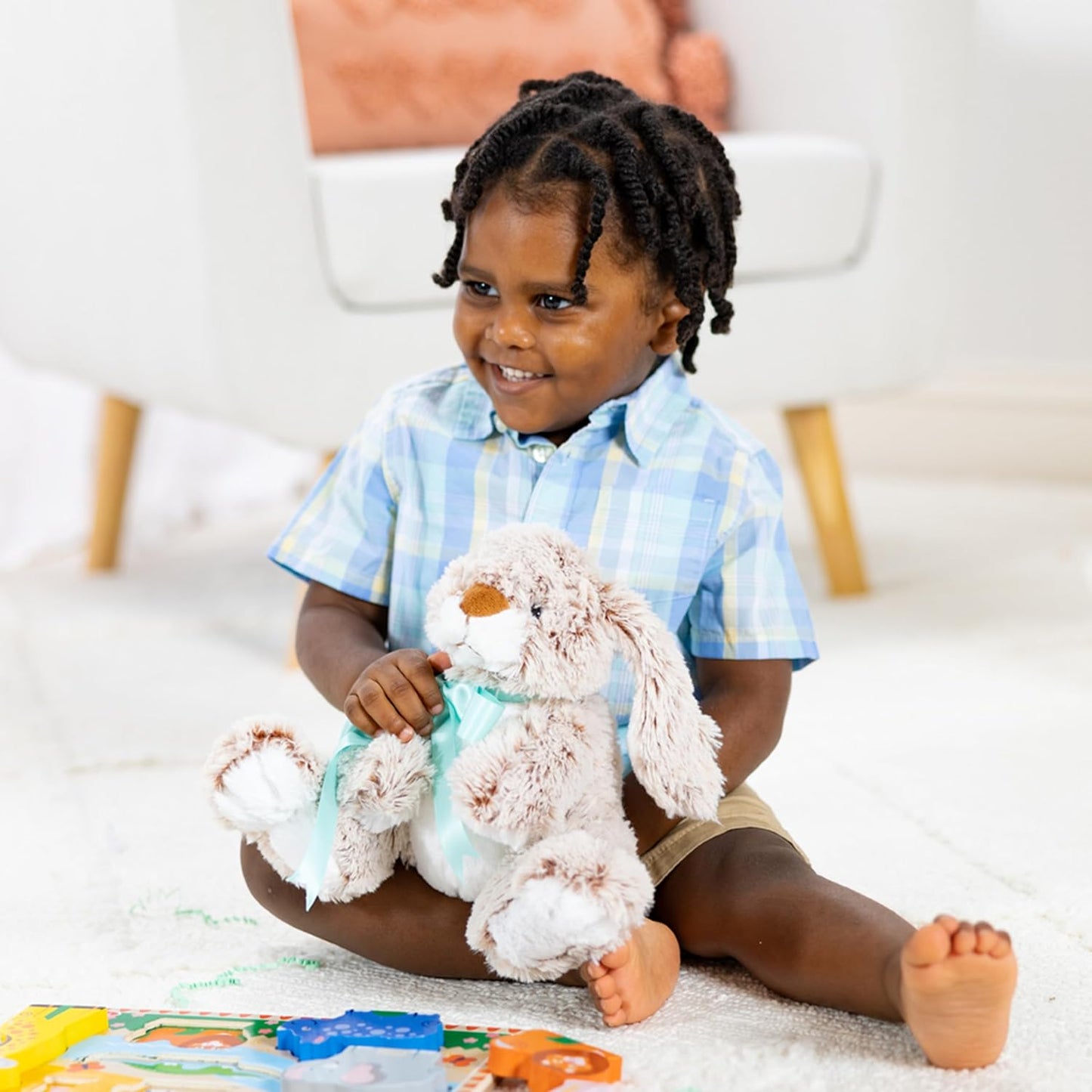 Melissa & Doug Burrow Bunny Stuffed Animal Plushie with Big Feet, Floppy Ears & Fluffy Tail, Adorable Pretend Play Toddler Toys for Girls & Boys 3+
